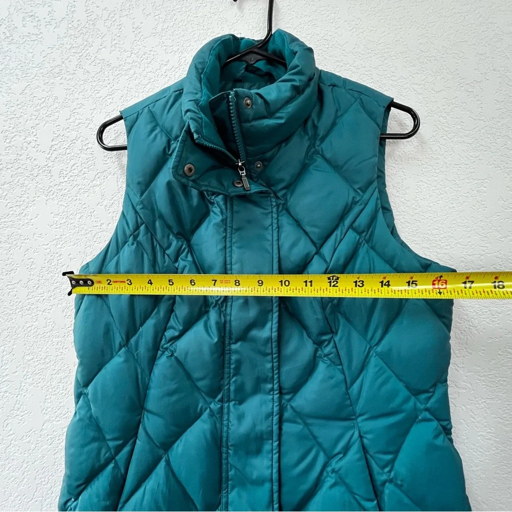 Women’s Eddie Bauer down vest size medium Teal Quilted Women's vest - Picture 2 of 10
